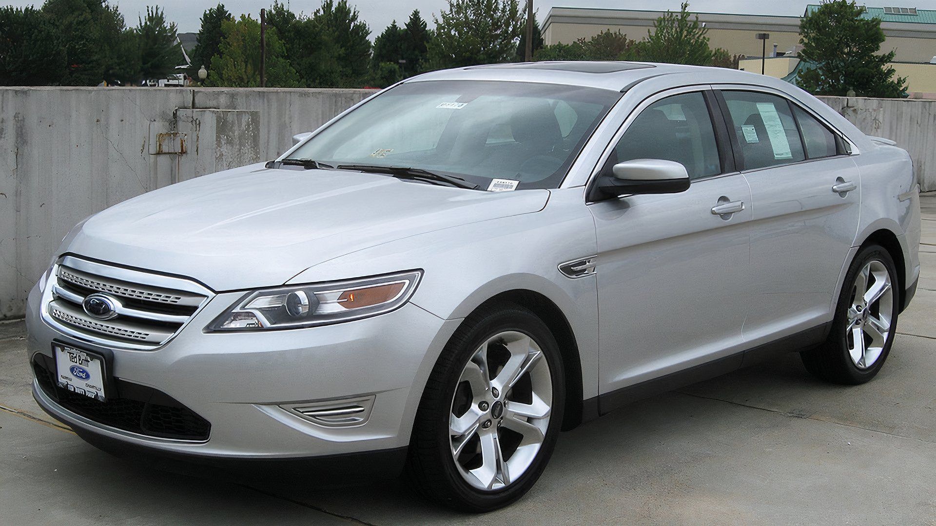 2010 Ford Taurus SHO