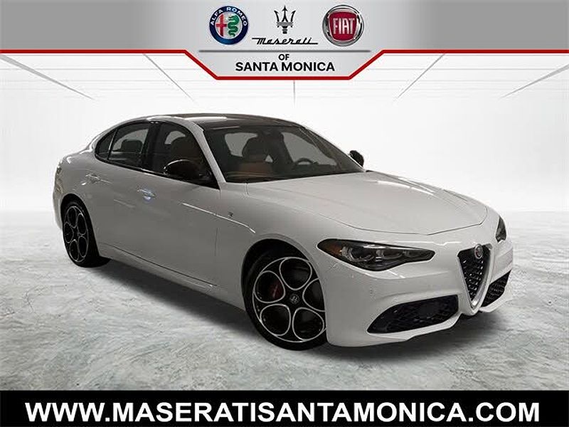 2024 Alfa Romeo Giulia Ti RWD Sedan