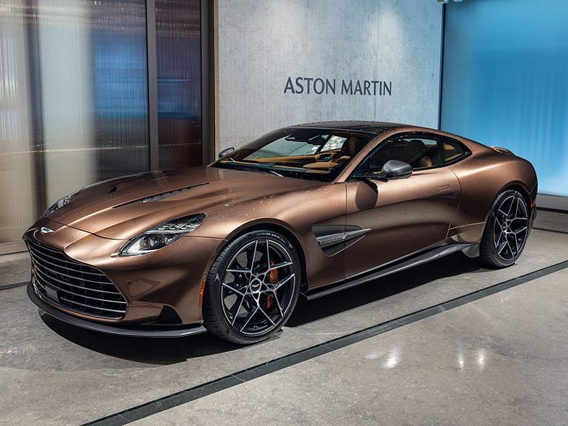 2025 Aston Martin Vanquish