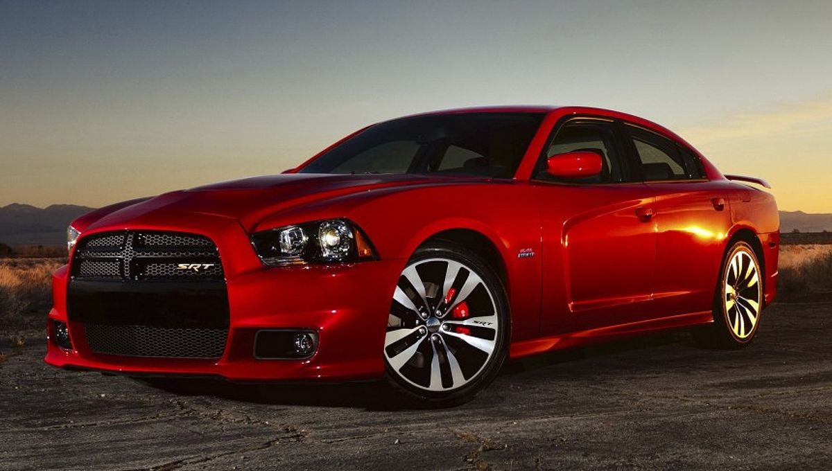 Dodge Charger SRT-8